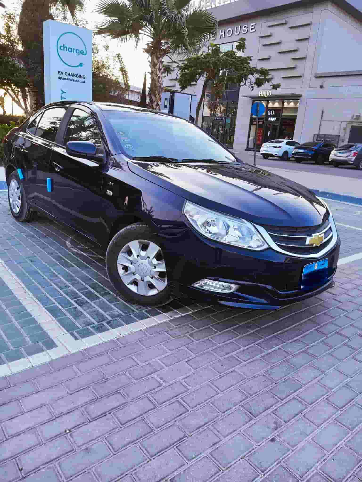 للبيع سياره شيفورليه اوبترا 2020