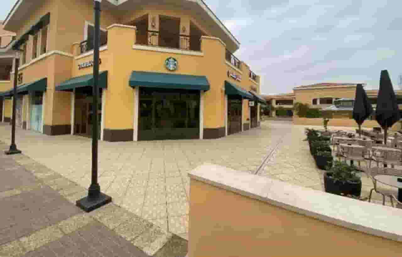 Commercial shop for sale in First Settlement