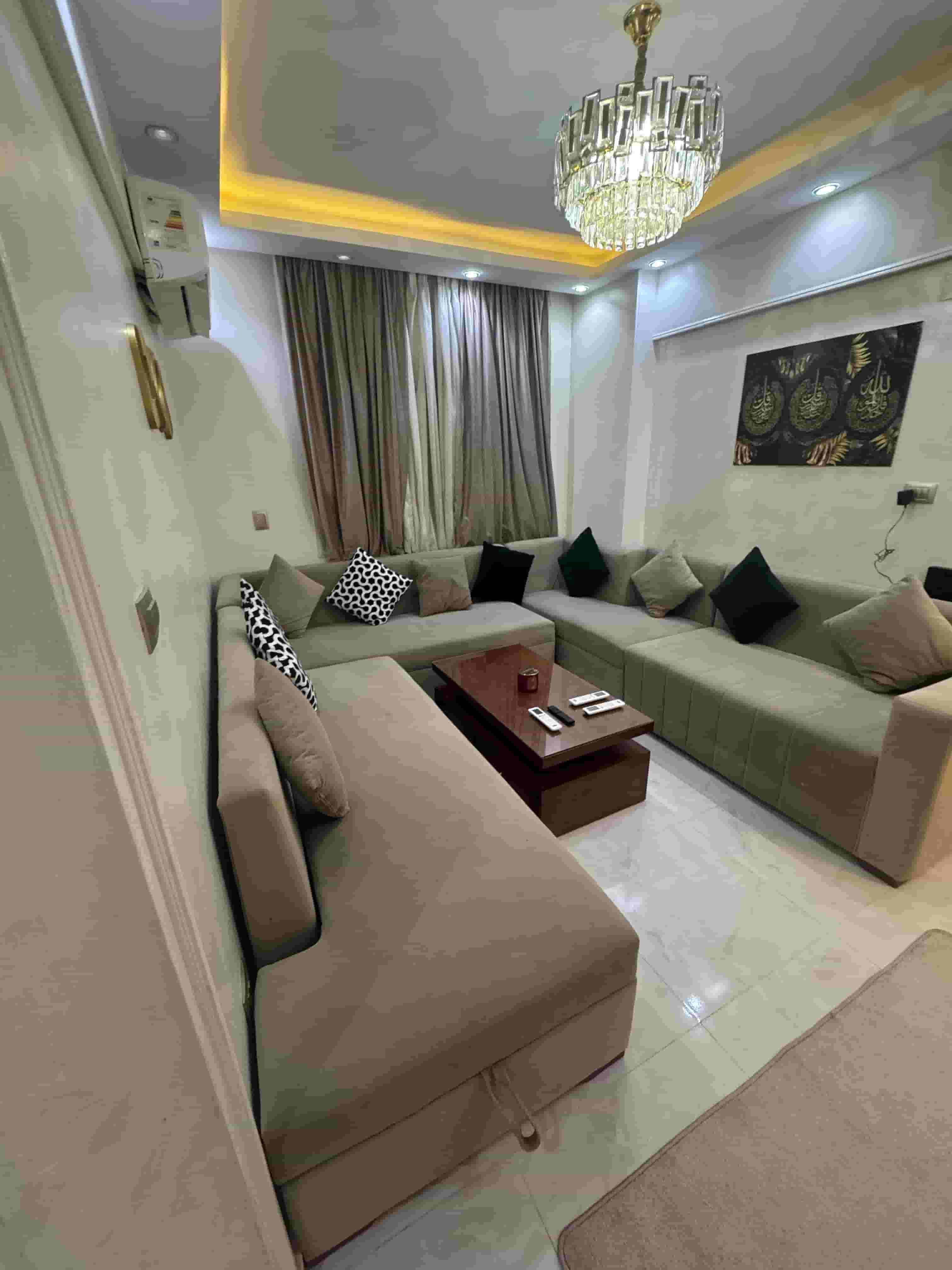 للإيجار شقة بالدقي للإيجار شقة بالدقي